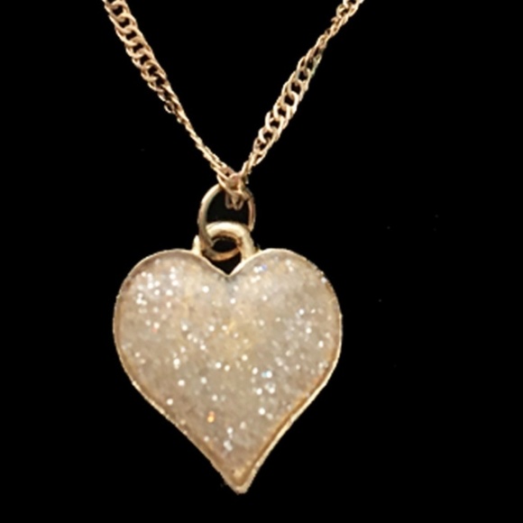 HAND Crafted Necklace Gold Plate Chain Ivory Sparkle Heart - Picture 3 of 8